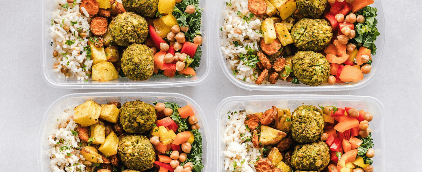 4 containers of food perfect for meal prepping ideas