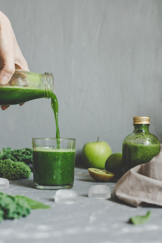 Kale, pear, and ginger digestive aid juice