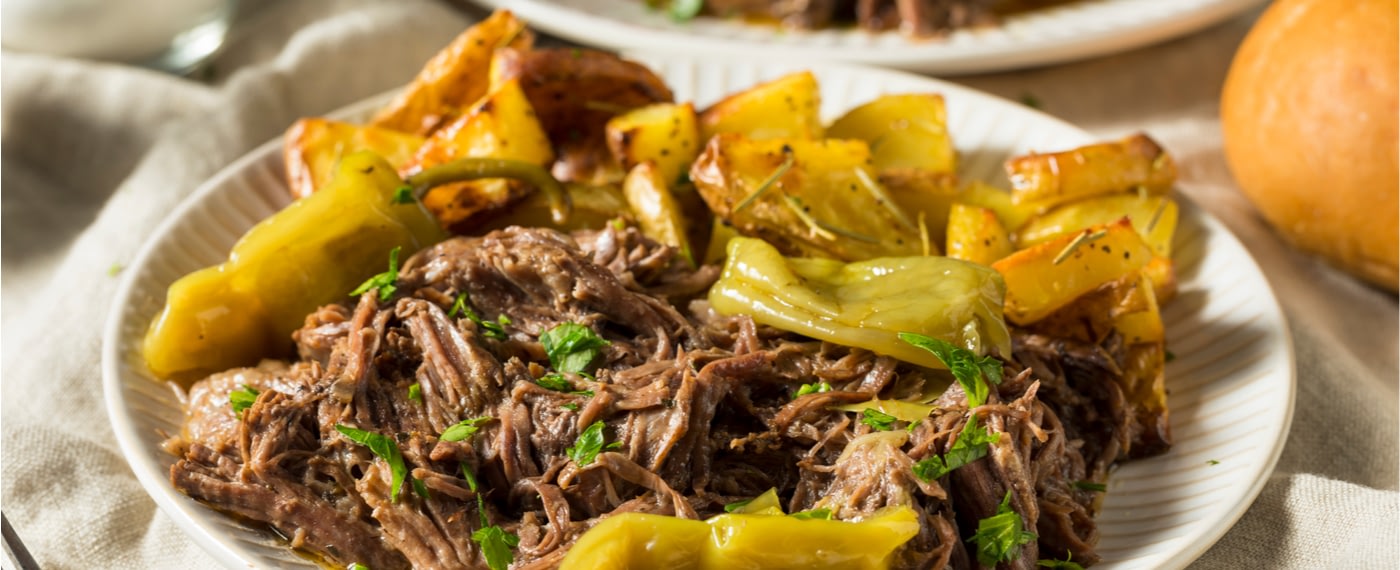 Slow cooked beef with peppers, a delicious recipe for your slow cooker