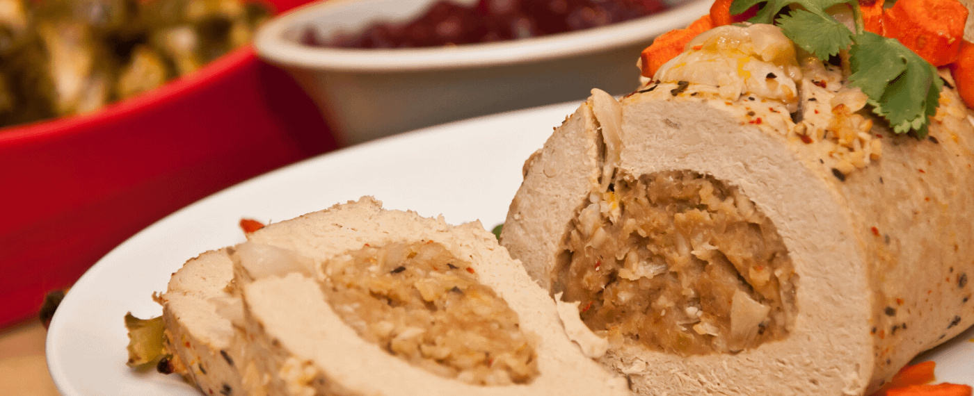 Vegan Roast Loaf Stuffed with Mushrooms and Lentils