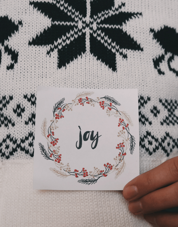 a small holiday note cards with the word 